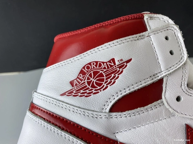 1 555088-103 Red Metallic (2017) Jordan Retro Air 0812
